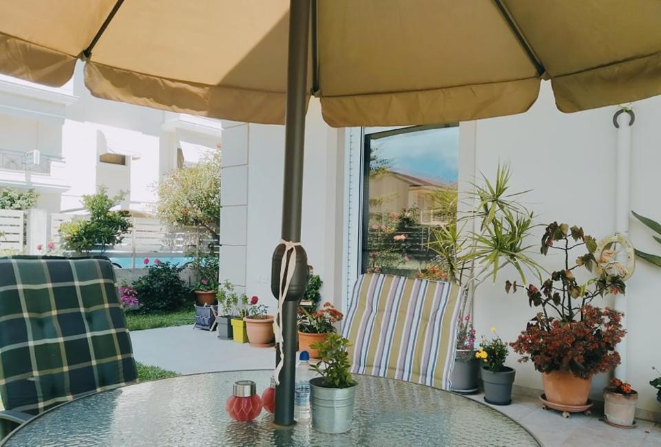 Xrysa'S Garden Apartment Missolonghi ภายนอก รูปภาพ